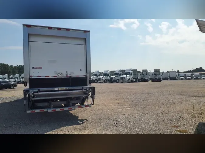 2022 FREIGHTLINER/MERCEDES M2 106828bae56c685f5fdc5876a87e7bcda77