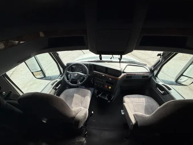 2020 International LT625