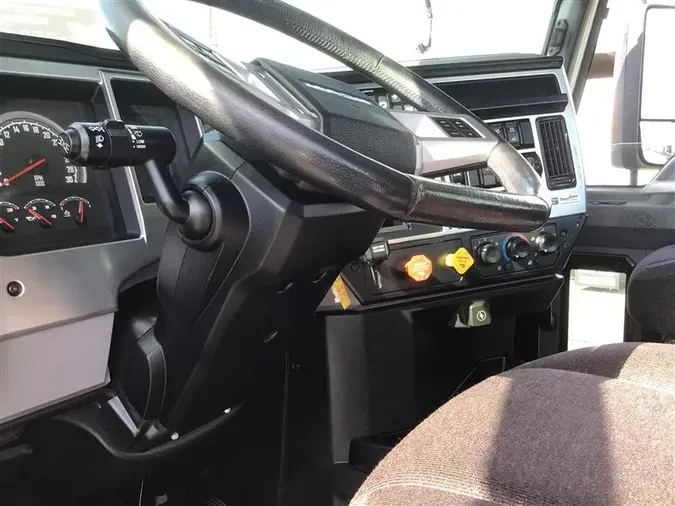 2021 MACK AN64T
