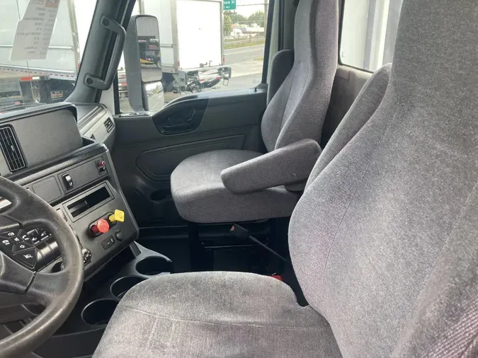 2020 International LT625