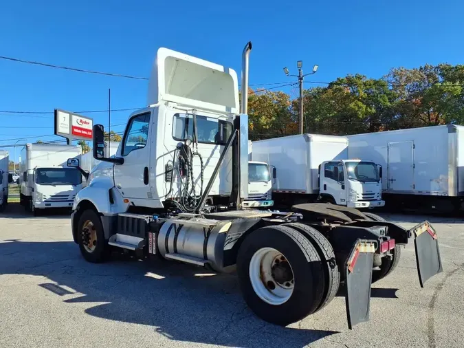 2021 NAVISTAR INTERNATIONAL LT625 DAYCAB S/A