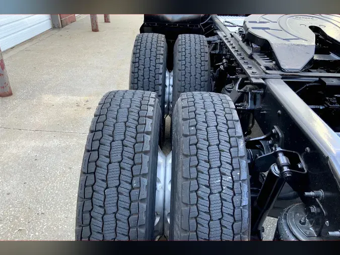 2021 INT LT625 6x4