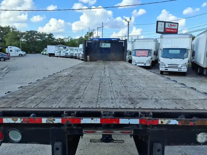 2020 FREIGHTLINER M2 106