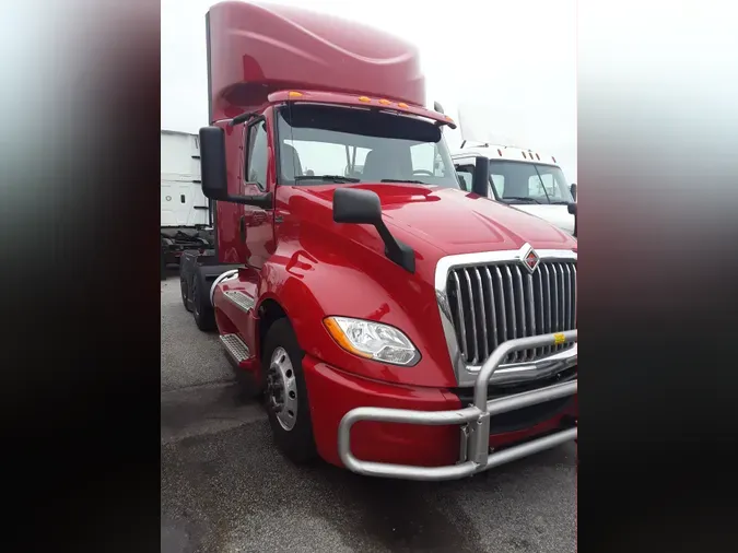 2020 NAVISTAR INTERNATIONAL LT625 DAYCAB T/A