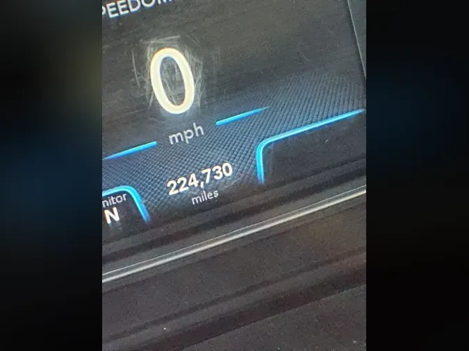 2019 NAVISTAR INTERNATIONAL MV607 (4X2)