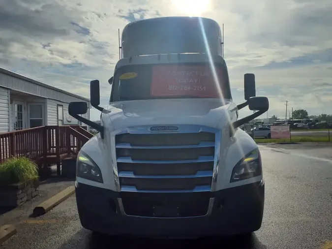 2019 FREIGHTLINER NEW CASCADIA PX12664