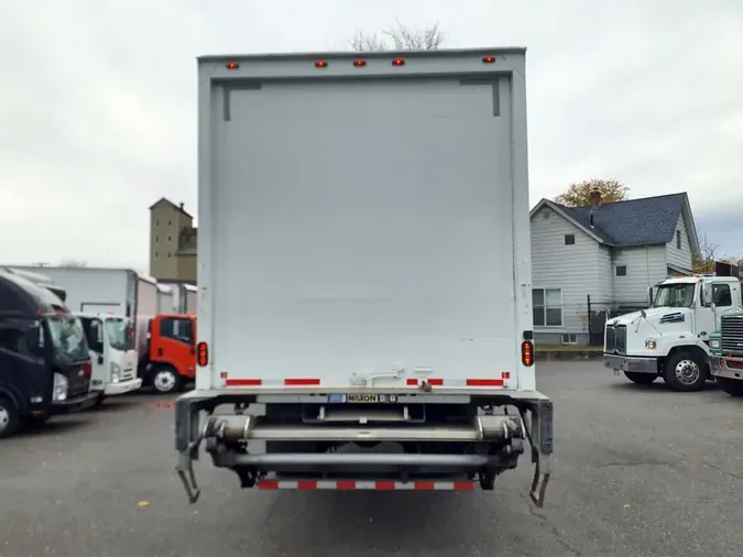 2018 FREIGHTLINER/MERCEDES M2 106