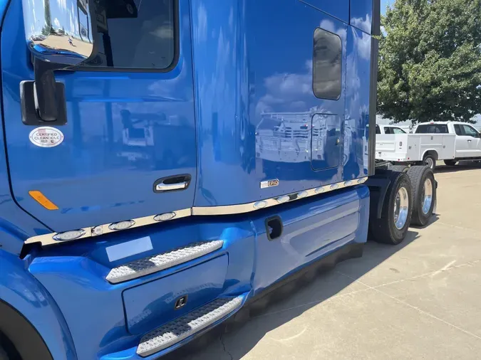 2021 Peterbilt 579