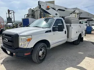 2011 VERSALIFT TEL29NE