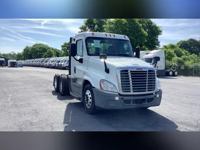 2019 Freightliner Cascadia 12582a96271278c8abc8c862699e5f6bca5