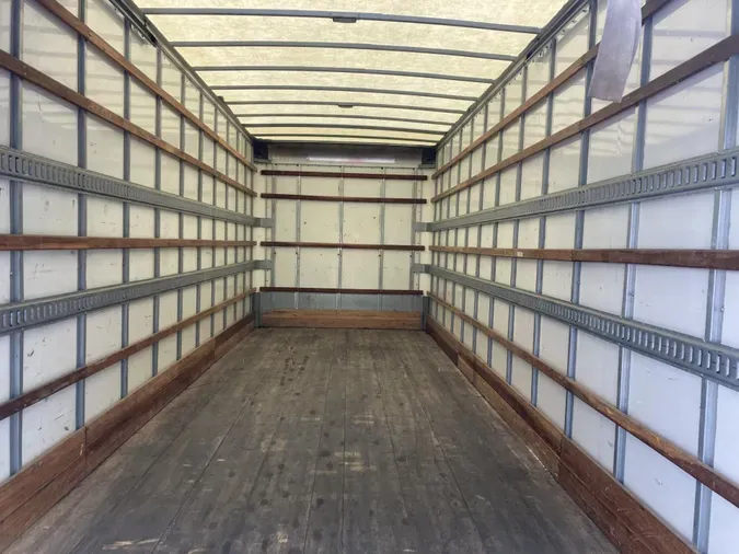 2020 Freightliner Business Class M2 106