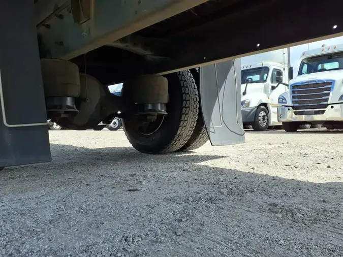 2018 FREIGHTLINER M2 106