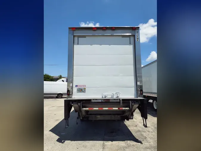 2019 FREIGHTLINER/MERCEDES M2 106