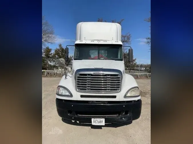 2009 FREIGHTLINER COLUMBIA 12082ad767a10fe3c9f3f934f4766f7aa88