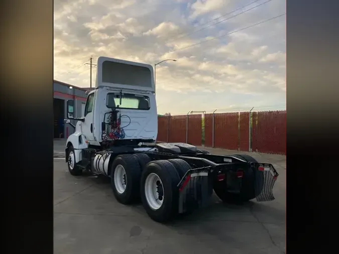 2018 NAVISTAR INTERNATIONAL LT625 DAYCAB T/A