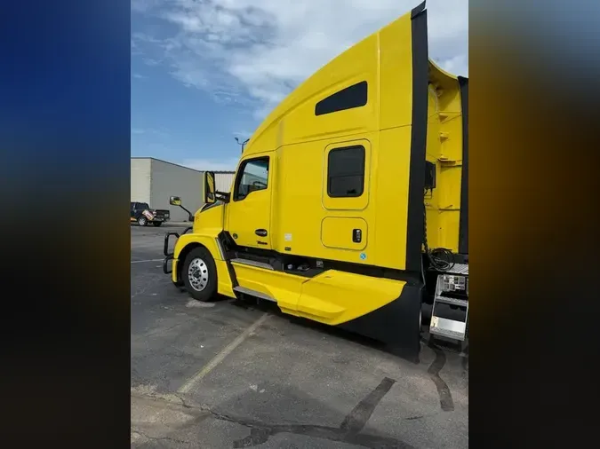 2024 Kenworth T680