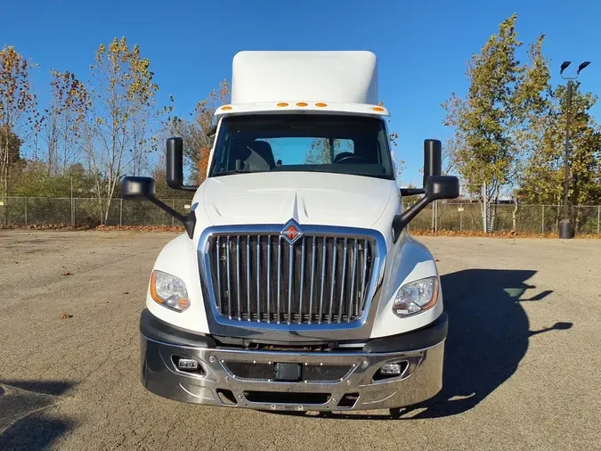 2019 NAVISTAR INTERNATIONAL LT625 DAYCAB T/A82b12fd15cb759d951448e3263a3e3d8