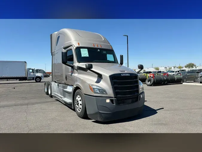 2020 Freightliner Cascadia82b9d65d1eb446472a1d9d12d303720f