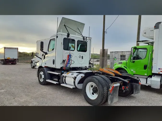 2020 FREIGHTLINER/MERCEDES NEW CASCADIA 116