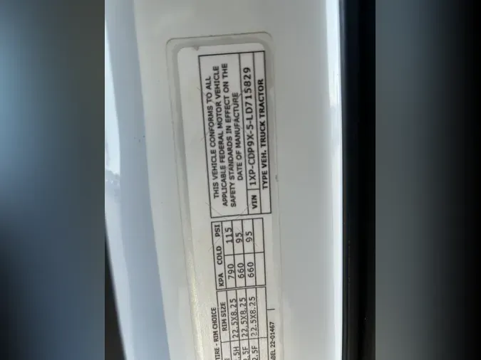 2020 Peterbilt 567
