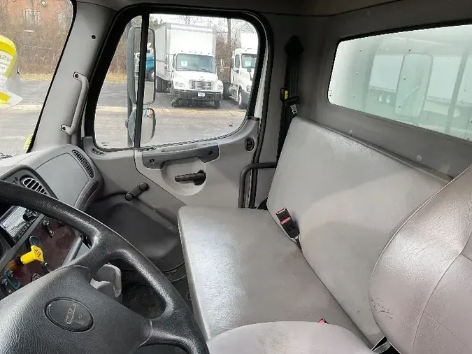 2019 Freightliner M2