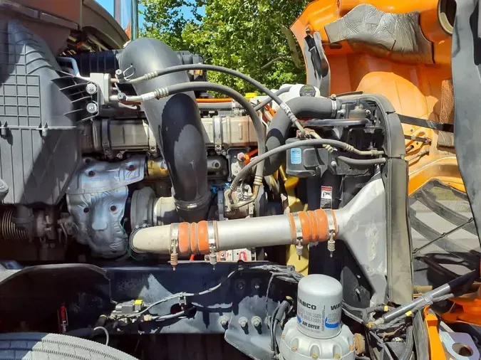 2019 FREIGHTLINER NEW CASCADIA PX12664