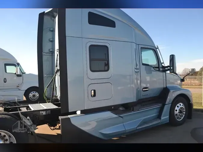 2022 KENWORTH T680
