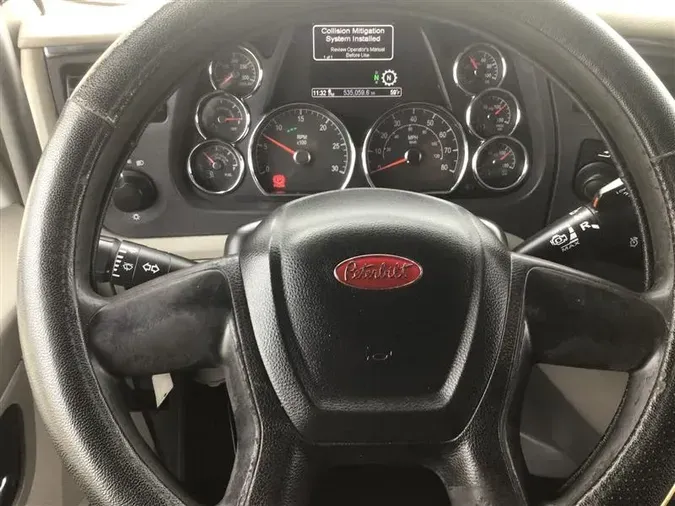2019 PETERBILT 579