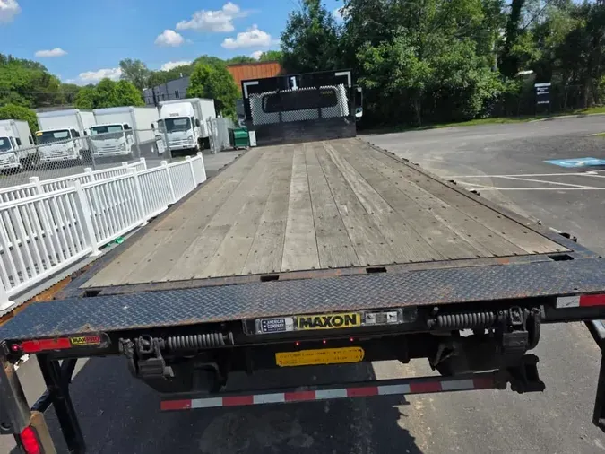 2020 FREIGHTLINER/MERCEDES M2 106