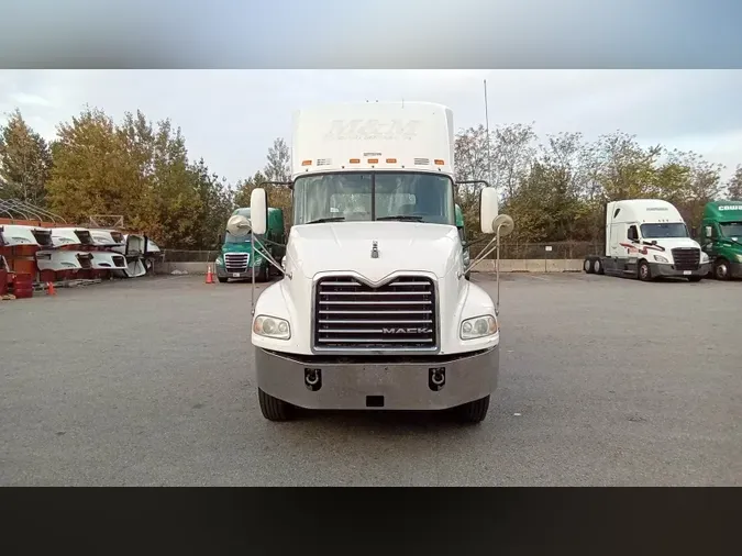 2018 Mack CXU (PINNACLE)