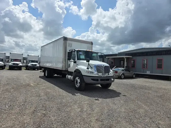 2022 NAVISTAR INTERNATIONAL MV607 (4X2)82cba6629aaaa31f1d3bef85cee60680