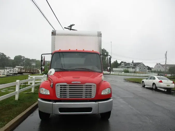 2016 FREIGHTLINER M2