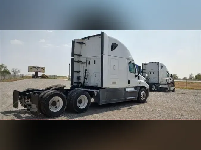 2018 FREIGHTLINER CASCADIA 125