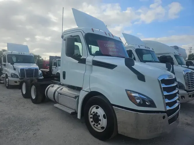 2019 FREIGHTLINER/MERCEDES NEW CASCADIA PX12664