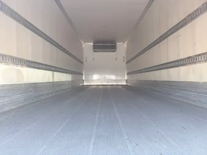 2021 NAVISTAR INTERNATIONAL MV607 (4X2)