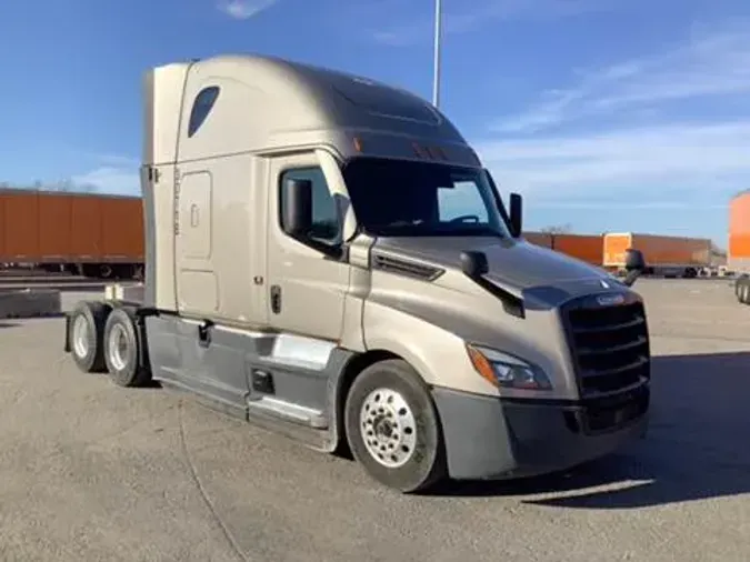 2024 Freightliner Cascadia82d4654b3cdfbbf2d4758ab2ba98edf0