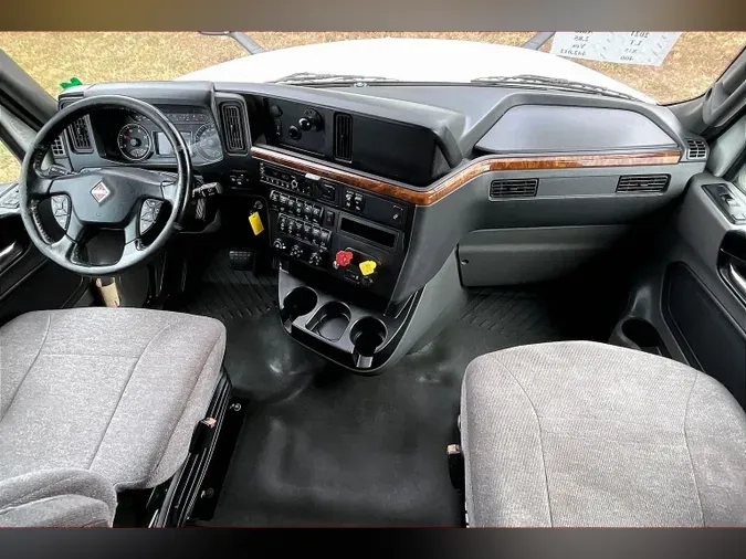 2021 INT LT625 6x4