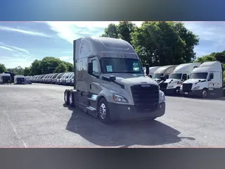 2024 Freightliner Cascadia 126