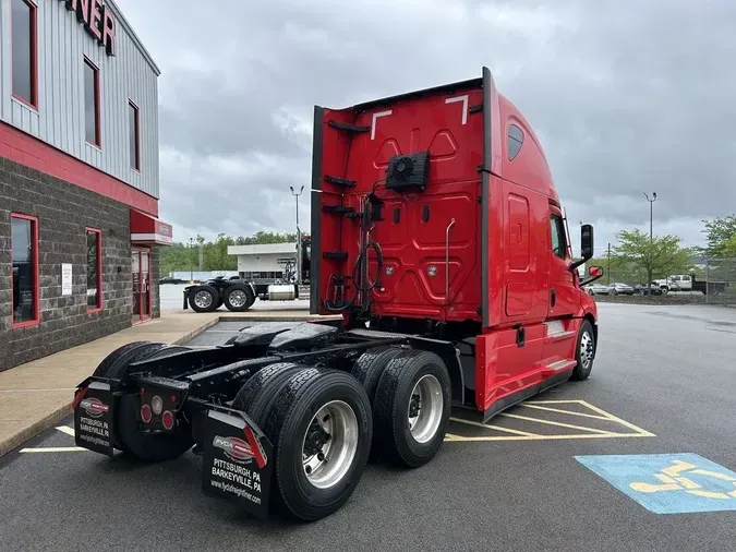 2022 Freightliner Cascadia&reg;