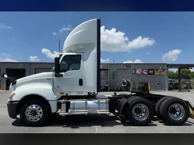 2019 International LT625