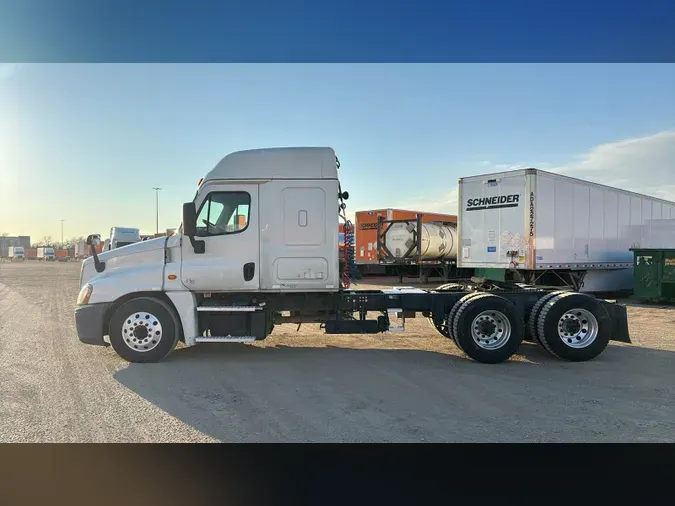 2020 Freightliner Cascadia