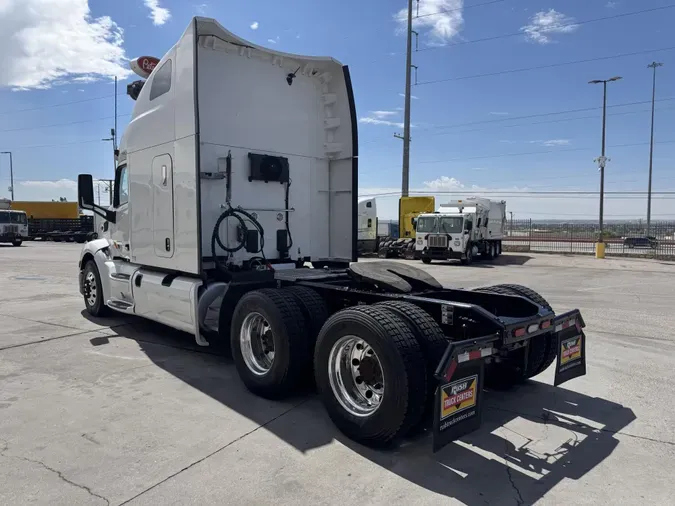 2022 Peterbilt 579