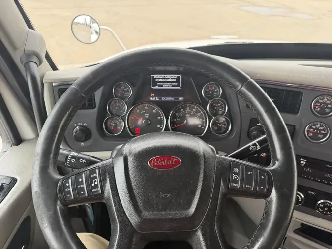2020 Peterbilt 567