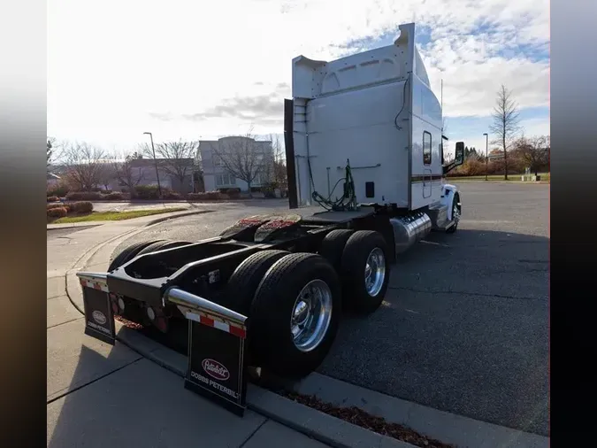 2021 PETERBILT 567