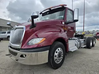 2021 International LT625