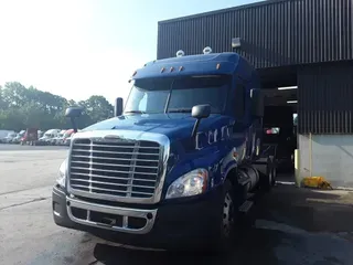 2020 FREIGHTLINER CASCADIA 125