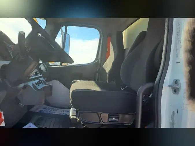 2019 FREIGHTLINER/MERCEDES M2 10682f623b9cc9e0b3b39dd5df4ee3ee00e