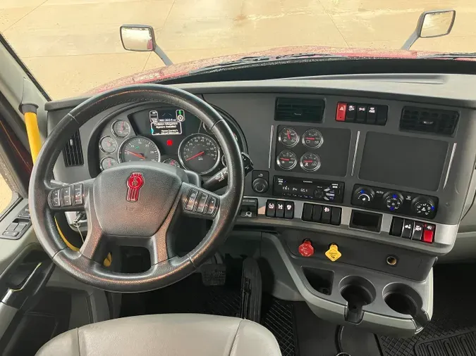 2021 Kenworth T680