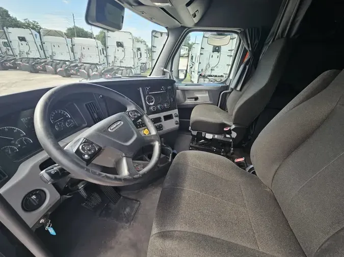 2022 FREIGHTLINER/MERCEDES NEW CASCADIA PX1266482f8ec2af507a33291144e72a21e8de8