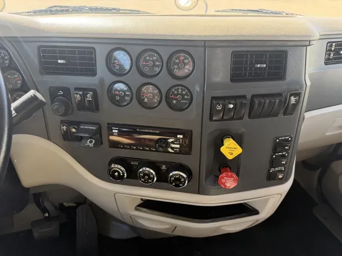 2019 Peterbilt 57982faf973d3de16dfba74e26904ec453d